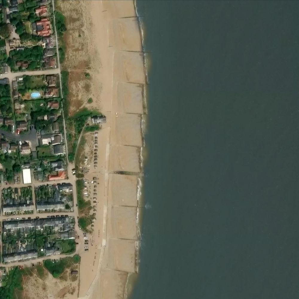 Kingsdown Beach at low water: the dry beach shaded on a satellite map