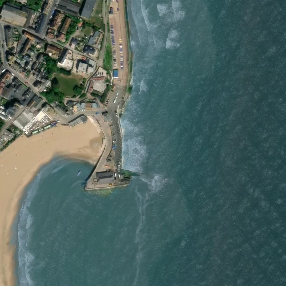 Viking Bay at high water: the dry beach shaded on a satellite map